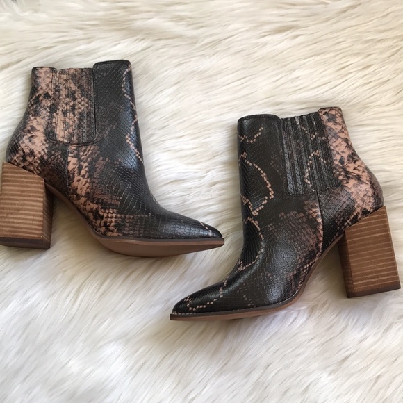 Steve Madden Shoes - NIB Steve Madden Acton Bootie